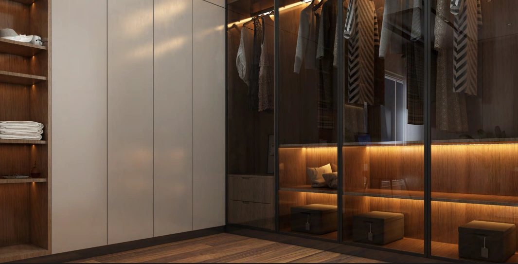 One Edge Walk in Wardrobe